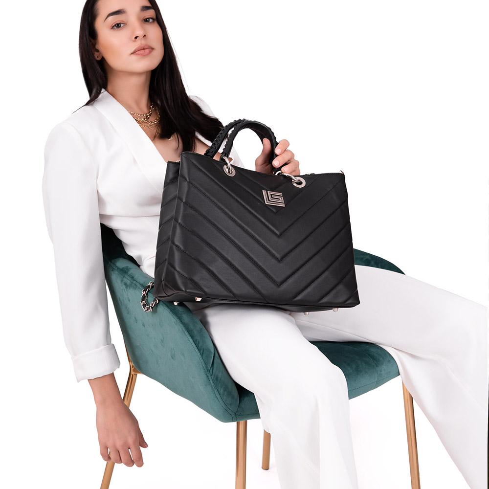 guy laroche tote bag