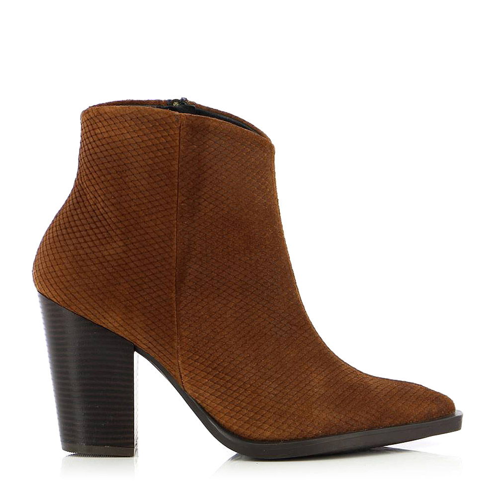 Fratelli Petridi – Western 58565 ΓΥΝ.ΥΠΟΔΗΜΑ